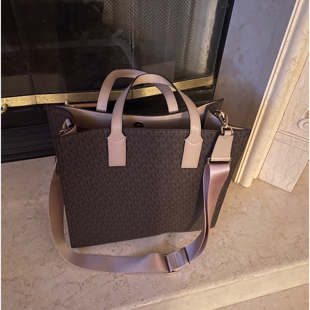 Michael Kors Large Kenly Tote Bag